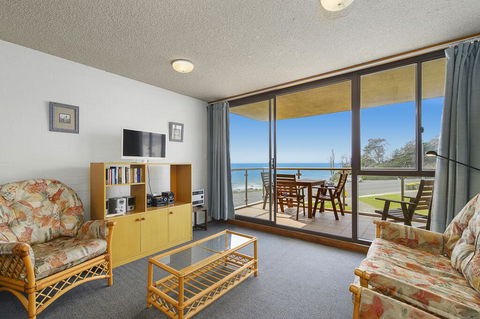 15 Beachpark Apartments - Accommodation QLD 0