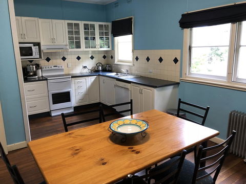 15 Clarke Street - Accommodation QLD 2