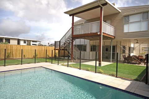 15 Wave Crescent Mount Coolum - Pet Friendly, WIFI, Foxtel, Linen Included - Accommodation QLD 1