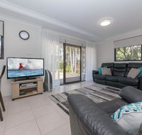 16 'Carindale' 19-23 Dowling St - Ground floor Foxtel Pool and Tennis Court - Accommodation QLD