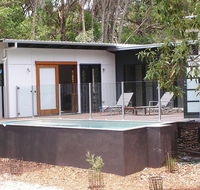 16 Ibis Court - Rainbow Shores Beautiful Private and Peaceful Wi-fi - Accommodation QLD