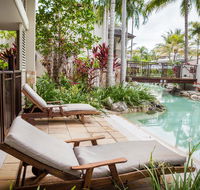 160 SEA TEMPLE SWIMOUT APT - Accommodation QLD