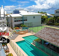 1BR Coolum Beach  Roof Terrace Spa Tennis Pool - Accommodation QLD