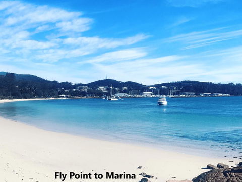 2 'Carindale', 19-23 Dowling Street - Pool, Tennis Court, Close To Town - Accommodation QLD 0