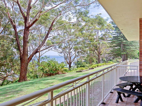 2 'Fiddlers Green' 62 Magnus Street - Ground Floor Unit Walking Distance To Nelson Bay - Accommodation QLD 0