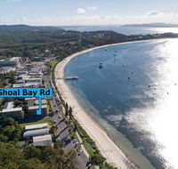 2 'Shoal Towers' 11 Shoal Bay Rd - across the road to beautiful Shoal Bay Beach - Accommodation QLD