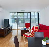 2 Bed/2 Bath Apartment Amazing Location - Accommodation QLD