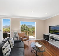 2 Bedroom Villa  Oaks Cypress Lakes Resort - Accommodation QLD