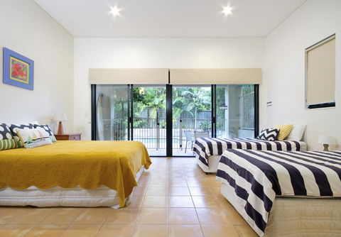 2/22 Stevens - Accommodation QLD 2