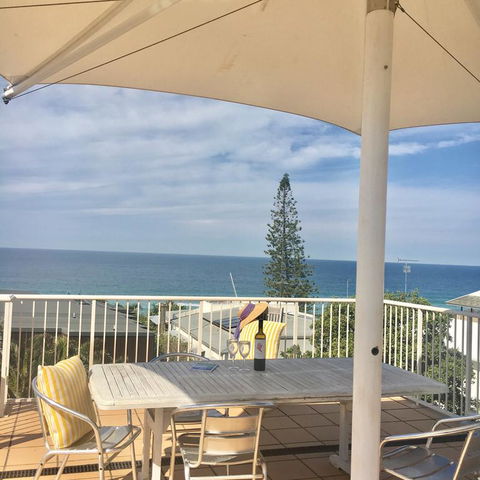 2/22 Stevens - Accommodation QLD 3