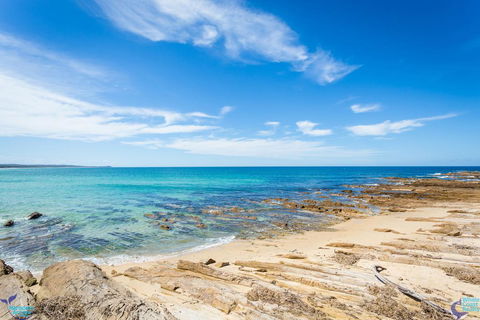 22 Dulling Street - Beach House - Accommodation QLD 2