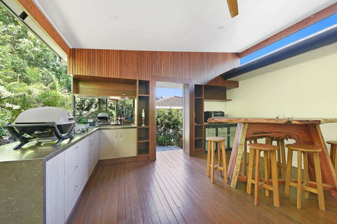 250 David Low Way, Peregian Beach - Accommodation QLD 0