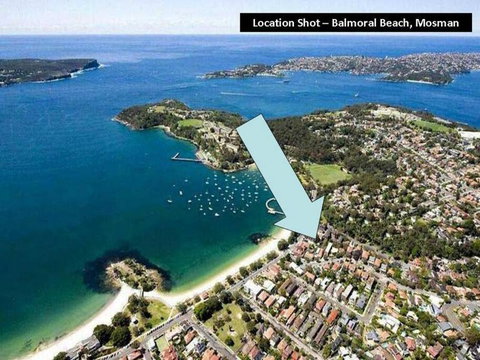 BOT01 - Balmoral Light And Airy Beach Apartment - Accommodation QLD 2