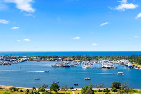 Brighton Shores - Accommodation QLD 1