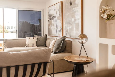 C & C By The Sea - Accommodation QLD 3