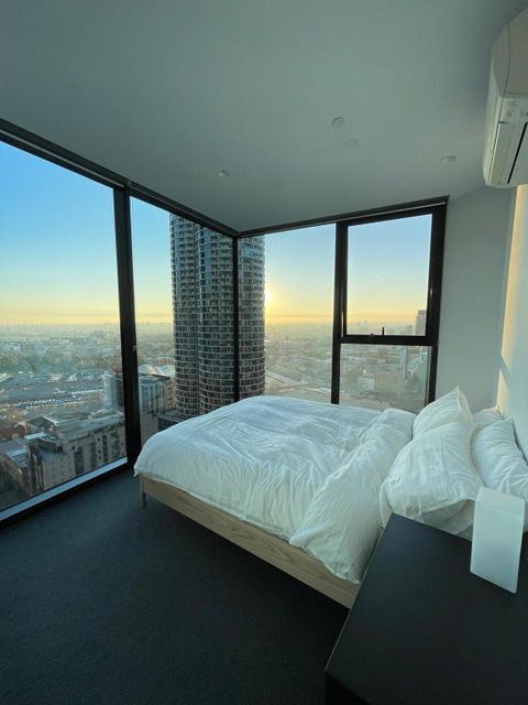 C&S Stay- Melbourne CBD - Accommodation QLD 0