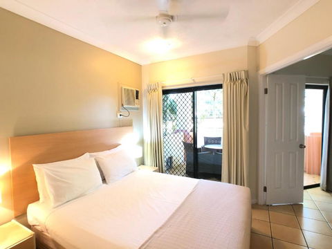 City Plaza Apartments - Accommodation QLD 2