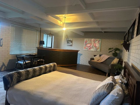 Close To The City - Accommodation QLD 3