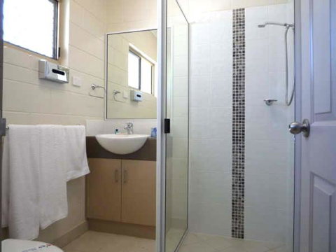 Collinsville Motel - Accommodation QLD 3