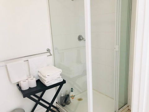 D124 Big Stay At Biggs - Accommodation QLD 4