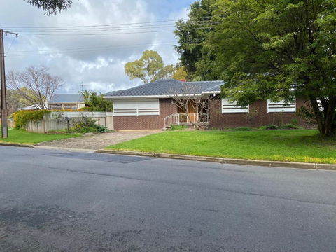 Creek Front House - Accommodation QLD 2