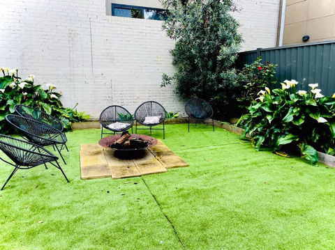 D109 Inner City Oasis On Buckingham - Accommodation QLD 4