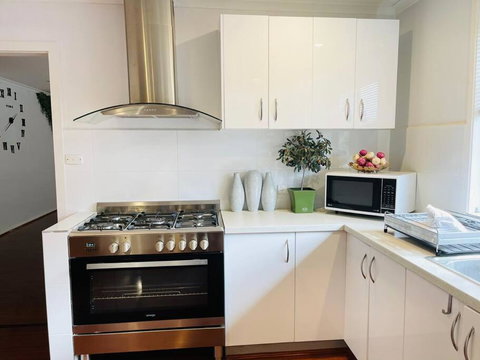 D130 The Link Fantasy Place - Accommodation QLD 4