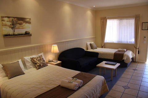 Dalby Mid Town Motor Inn - Accommodation QLD 2