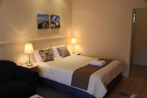 Dalby Mid Town Motor Inn - Accommodation QLD 3
