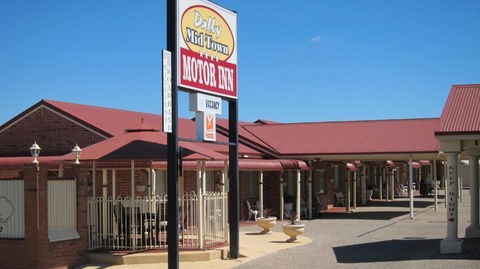 Dalby Mid Town Motor Inn - Accommodation QLD 0