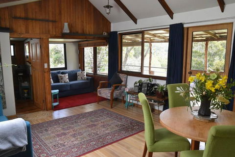 Daylesford Le Shack Secluded Cottage - Accommodation QLD 4
