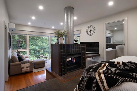 Daylesford Spa Villa 5 - Accommodation QLD 0