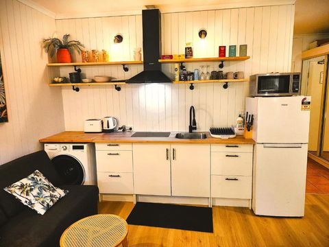 Deluxe Private Apartment- In Ramada Resort - Full Kitchen - - Accommodation QLD 1