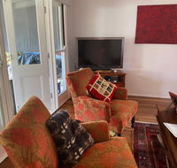 3 Bedroom Character Home Near CBD - Accommodation QLD