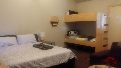 3 Hills At The Good Place - Accommodation QLD 3