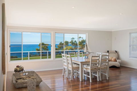 31 McMillan Crescent - Accommodation QLD 3