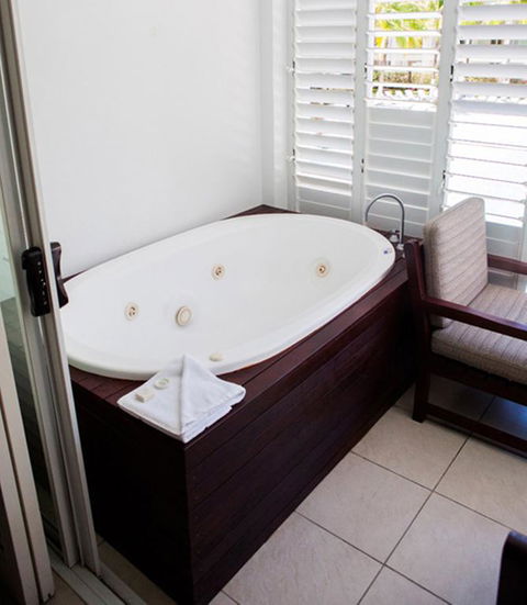3123 BEACH CLUB PARADISE - Accommodation QLD 3