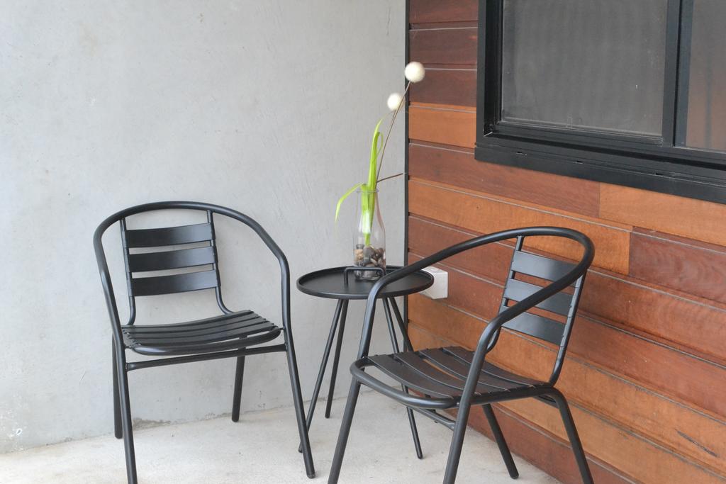 Mannerim VIC Accommodation QLD