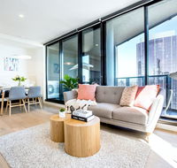 33 Cotton Cloud LVL482BR2BTH Apt Mel Cen freetram - Accommodation QLD