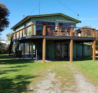 4 Bounty - Accommodation QLD