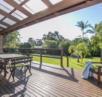 45 Boag St - Comfy and Close - Accommodation QLD