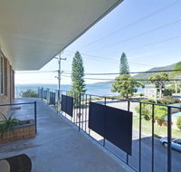 5 'SHOAL TOWERS' 11 SHOAL BAY RD - FANTASTIC LOCATION WITH WATER VIEWS - Accommodation QLD