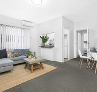 5 South Pacific 2 Bedrooms - Accommodation QLD