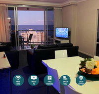 5 Star Resort Gorgeous 2Bd 2Bth Mins to Beach - Accommodation QLD