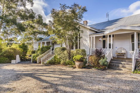 65 Main Guesthouse - Accommodation QLD 1