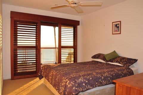 77 Cooloola Drive-Rainbow Beach - Accommodation QLD 0