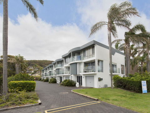 9 Cirrus @ Fingal Bay - Accommodation QLD 0