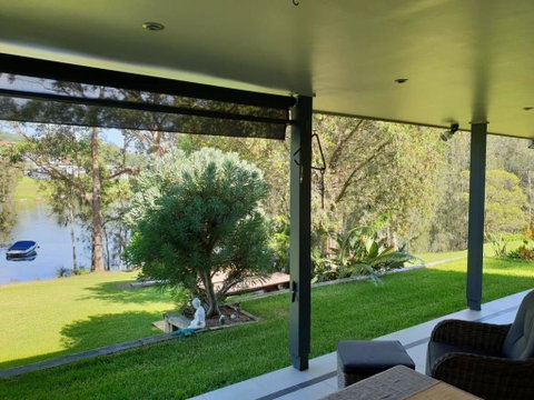 9 Hayward St - Stay Lakeside - Accommodation QLD 0