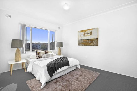 9 South Pacific 2 Bedrooms - Accommodation QLD 3