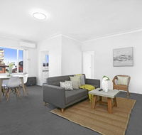 9 South Pacific 2 Bedrooms - Accommodation QLD